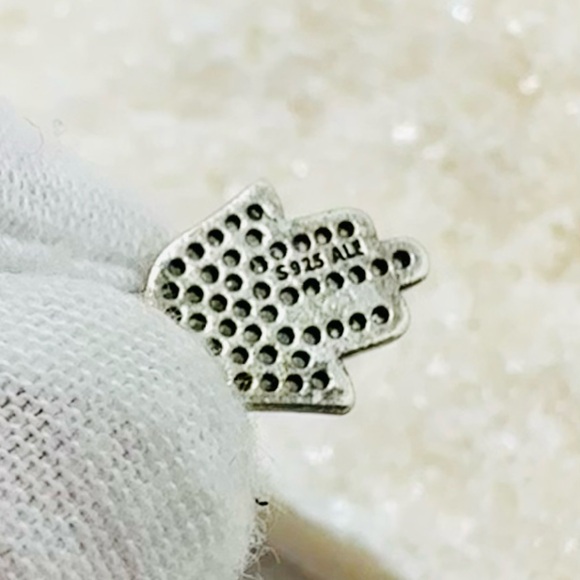 EUC Pandora 791307CZ Sterling Silver Symbol of Protection Hamsa Hand Dangle Bead - Picture 13 of 14